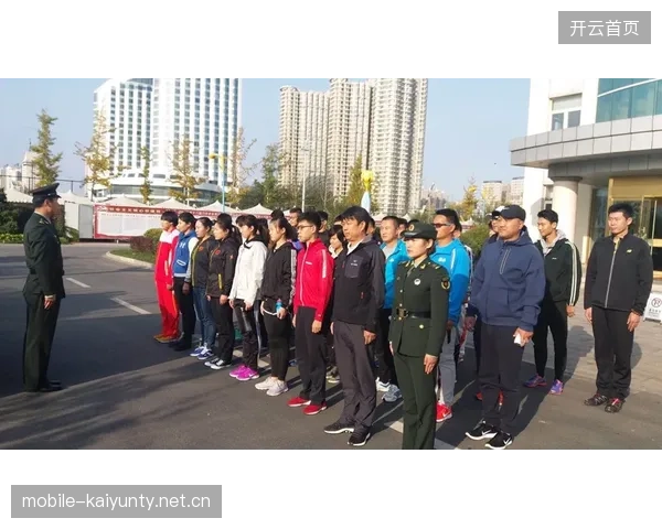 铁人三项队完成专项训练，整体状态保持积极